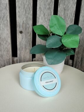 capri BLUE Volcano Candle - Aqua Covered Tin